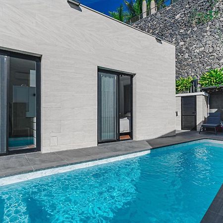 Laurel Villa With Heated Pool 阿德耶 外观 照片