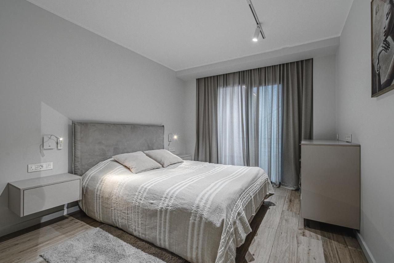 Laurel Villa With Heated Pool 阿德耶 外观 照片